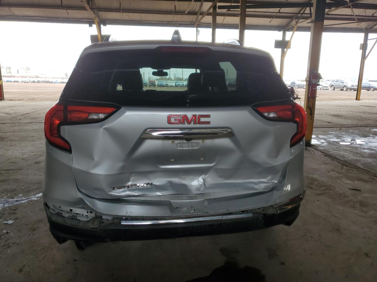 2019 GMC Terrain - Image 6