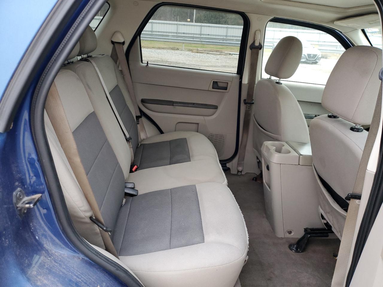 2008 Ford Escape - Image 10