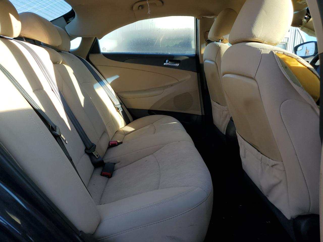 2014 Hyundai Sonata - Image 10