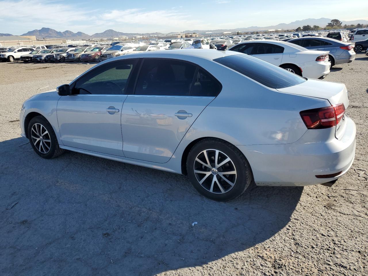2018 Volkswagen Jetta - Image 2