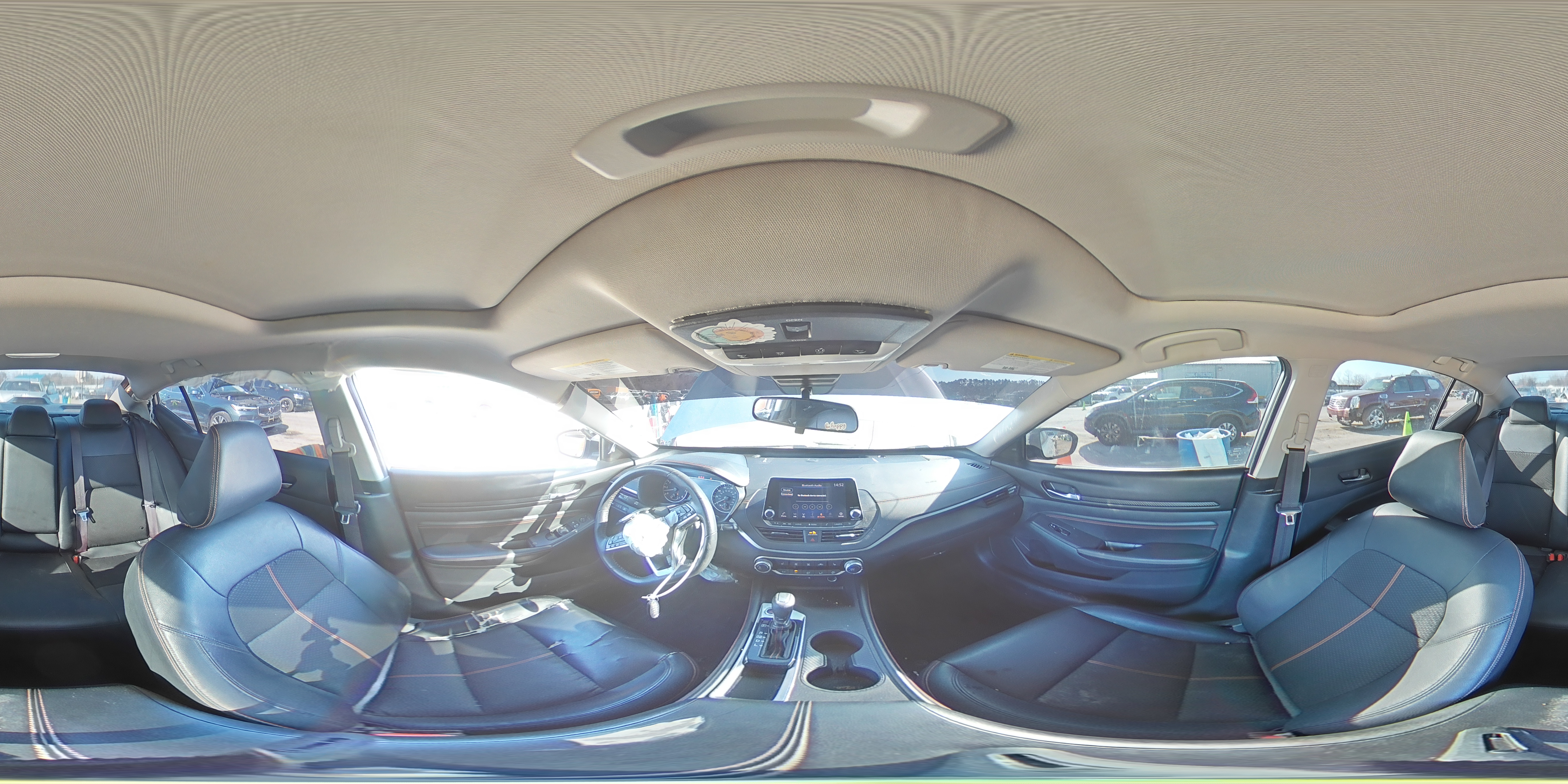 2020 Nissan Altima - Image 12