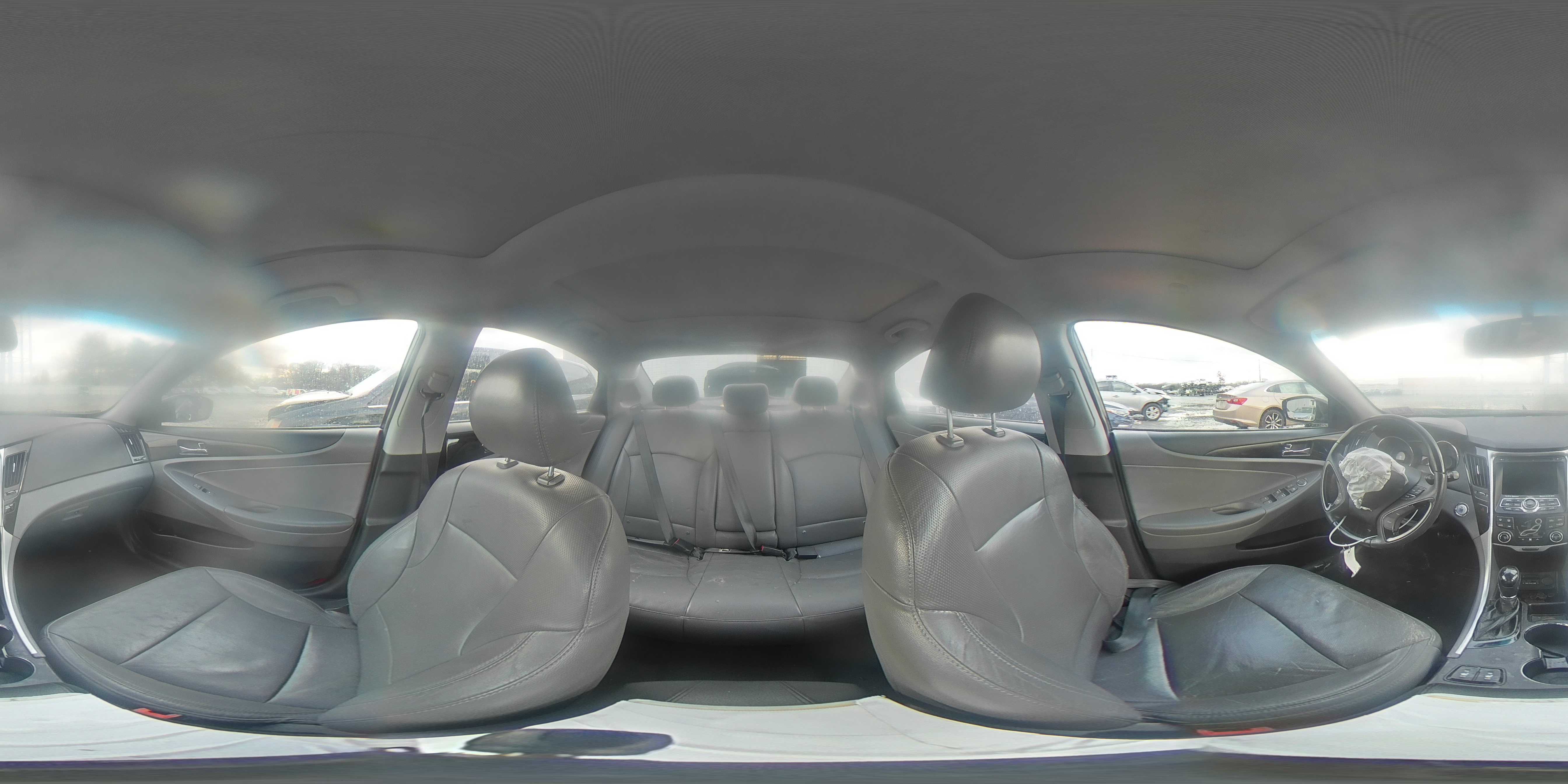 2013 Hyundai Sonata - Image 15