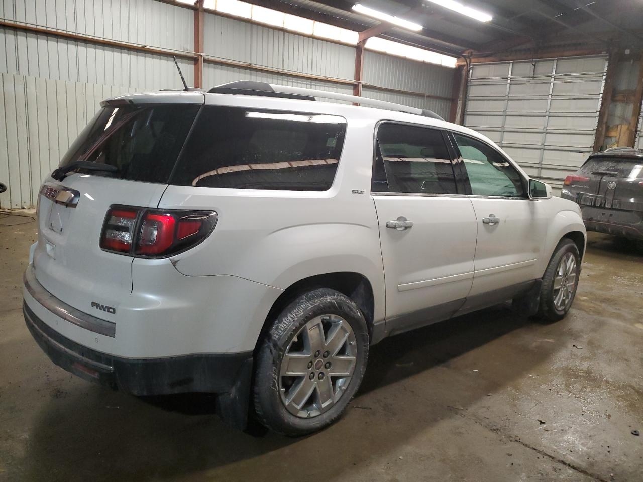 2017 GMC Acadia - Image 3