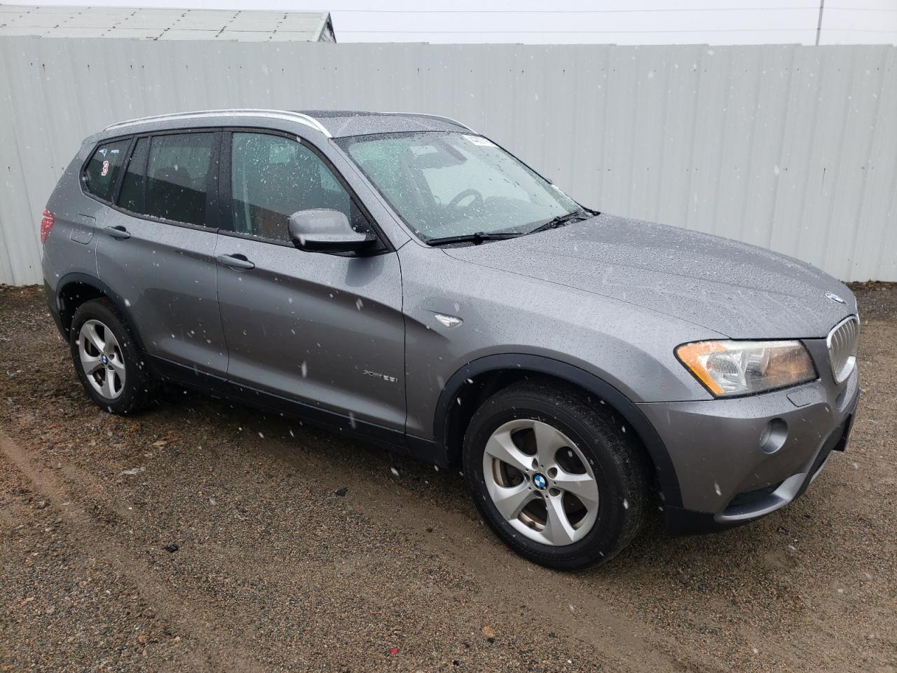 2011 BMW X3 - Image 4