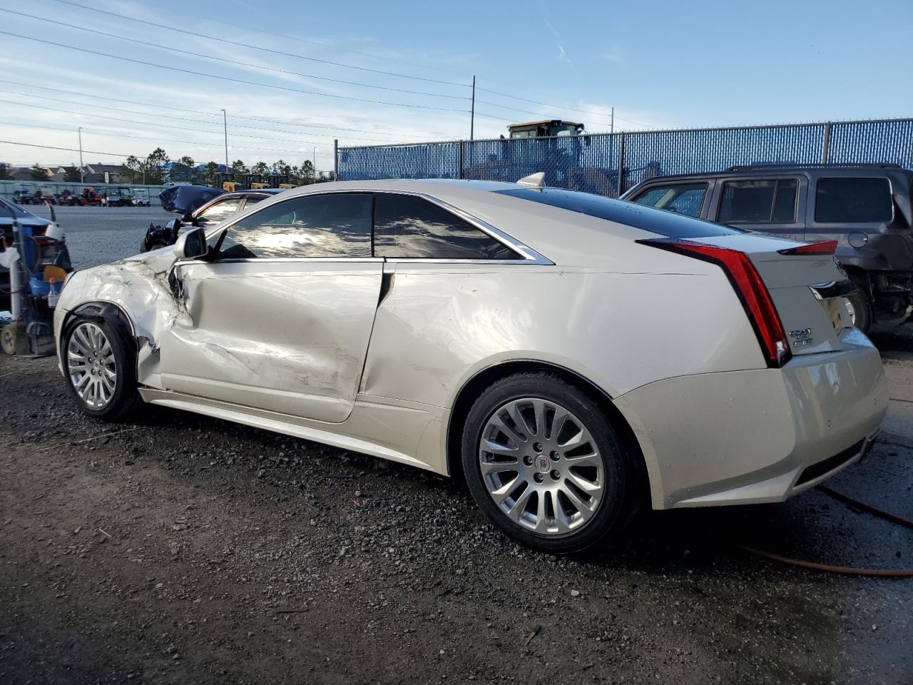 2011 Cadillac CTS - Image 2