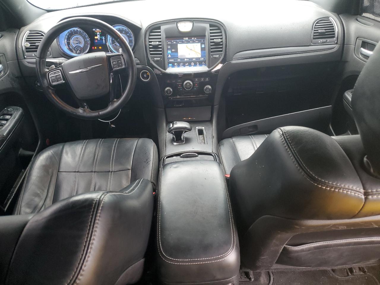 2014 Chrysler 300 - Image 8