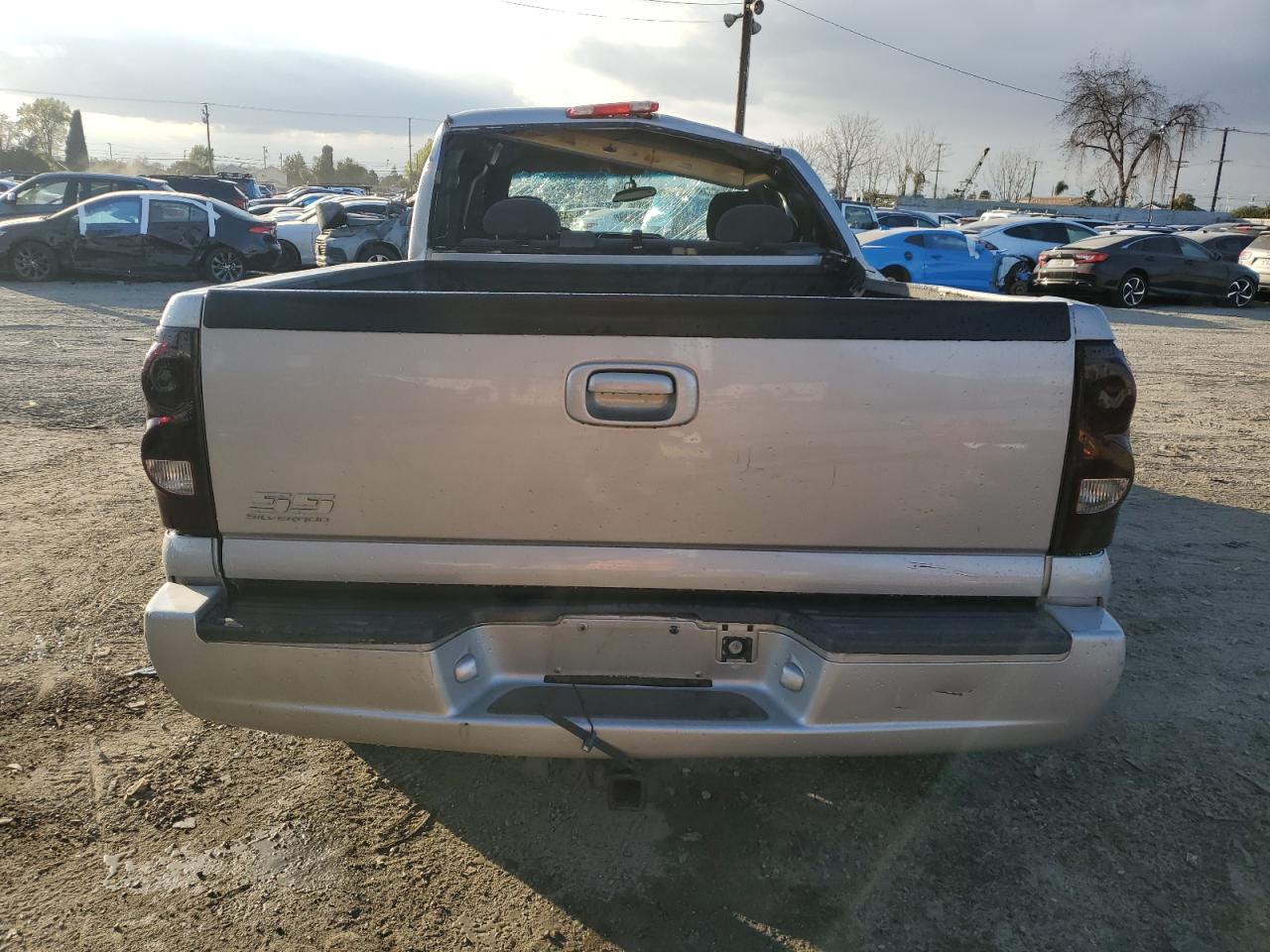 2006 Chevrolet Silverado - Image 6
