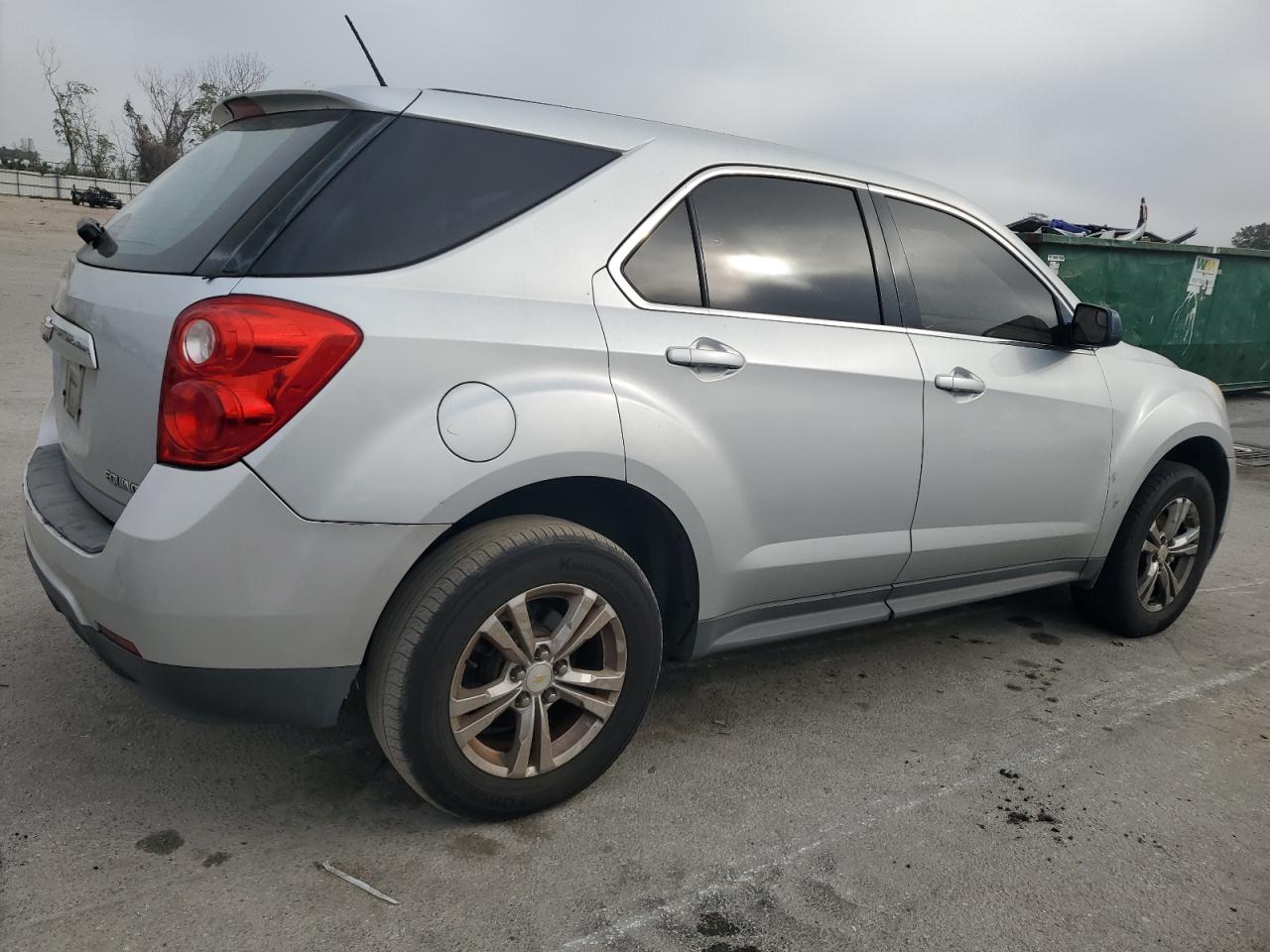 2013 Chevrolet Equinox - Image 3