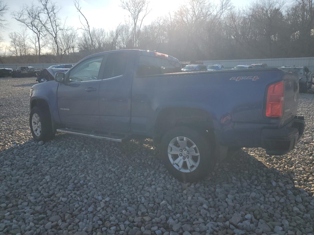 2015 Chevrolet Colorado - Image 2
