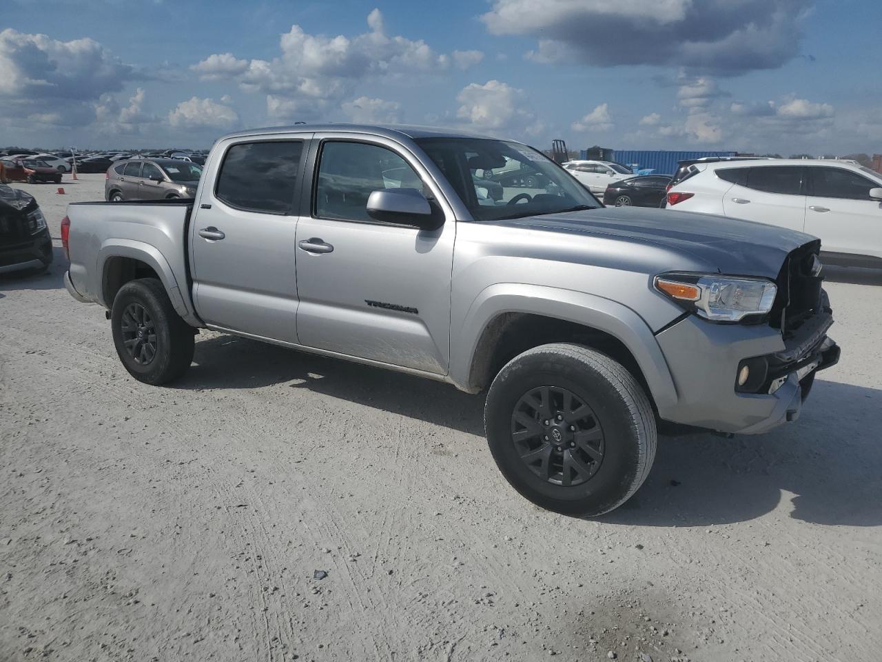 2021 Toyota Tacoma - Image 4