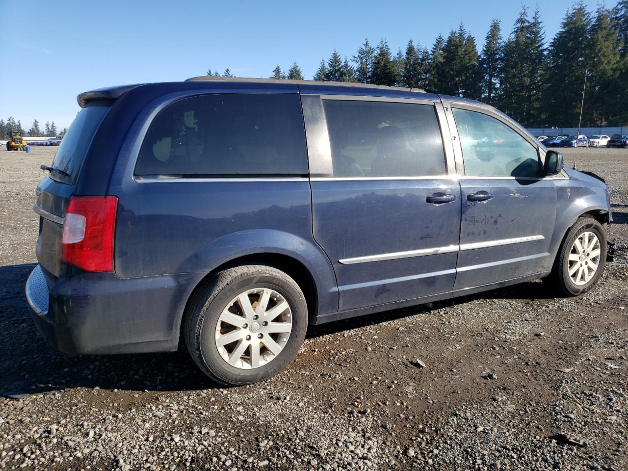 2014 Chrysler Town & Country - Image 3