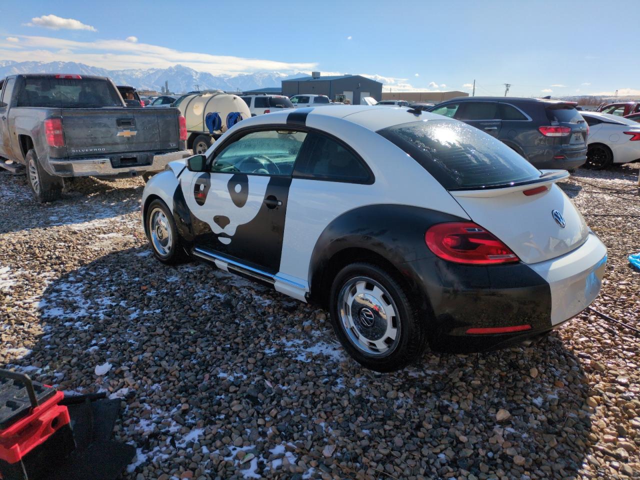2015 Volkswagen Beetle - Image 2