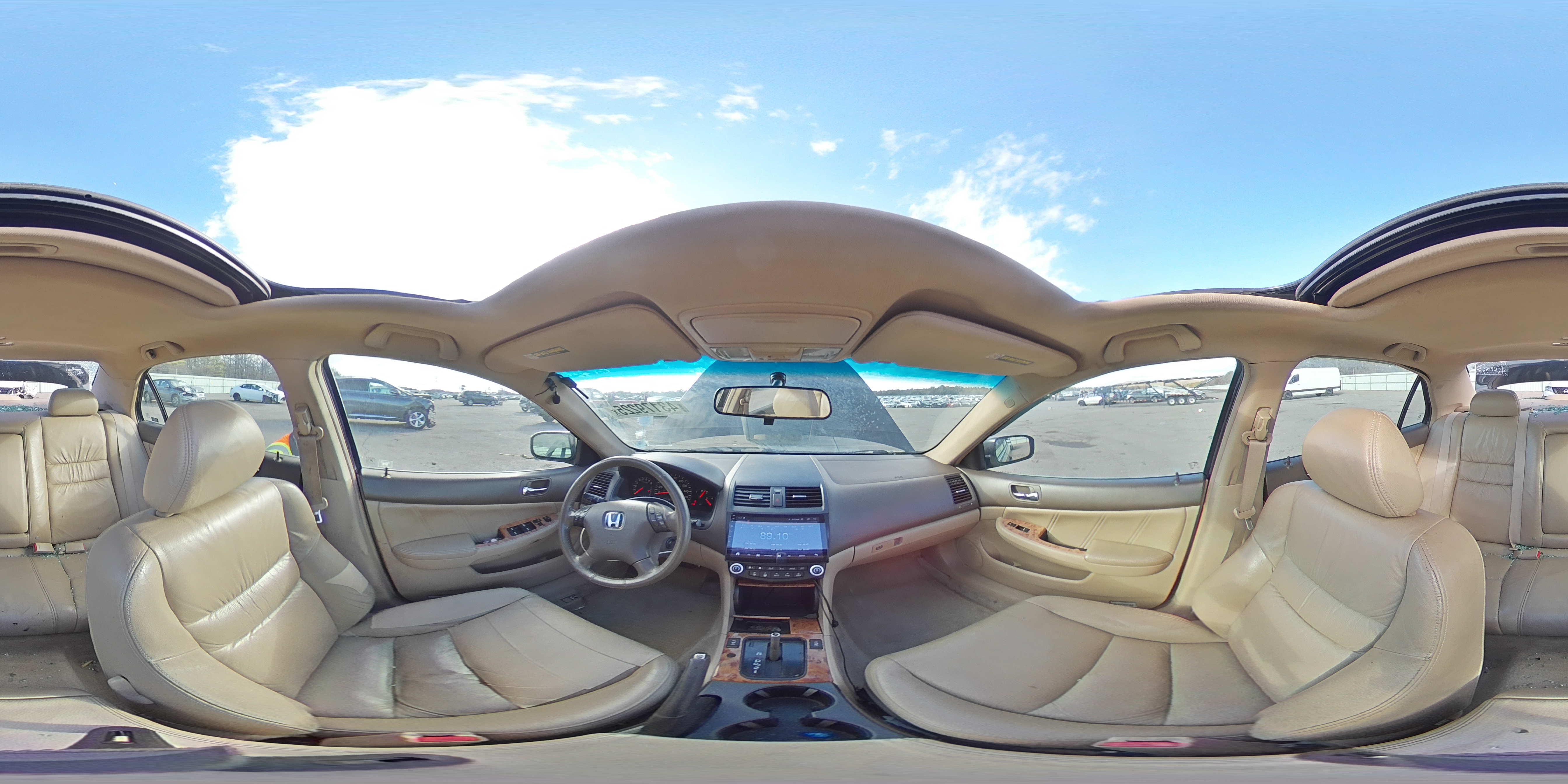 2005 Honda Accord - Image 12