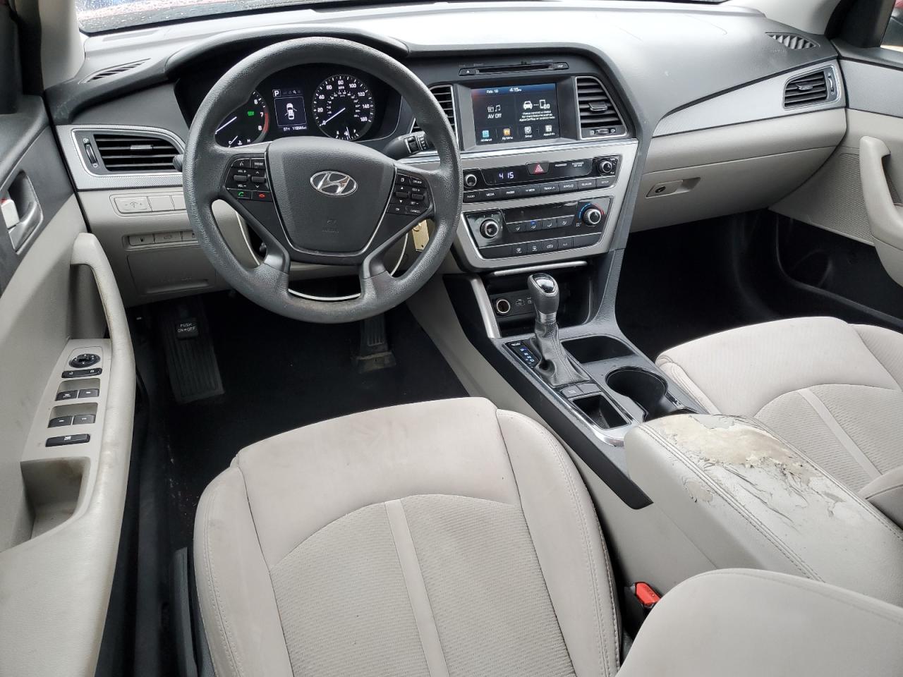 2016 Hyundai Sonata - Image 8