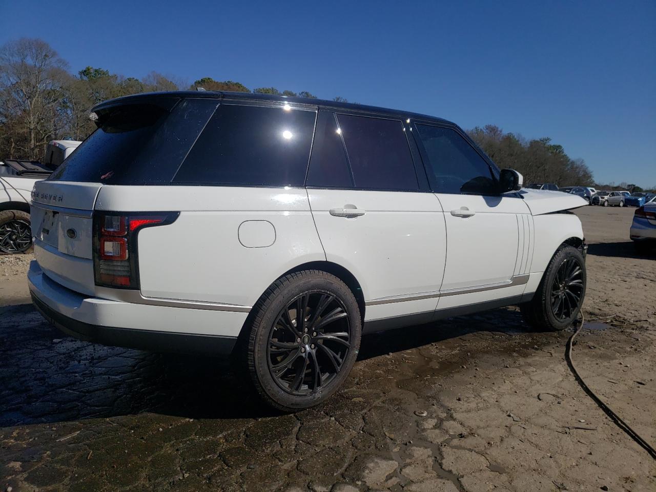 2016 Land Rover Range Rover - Image 3