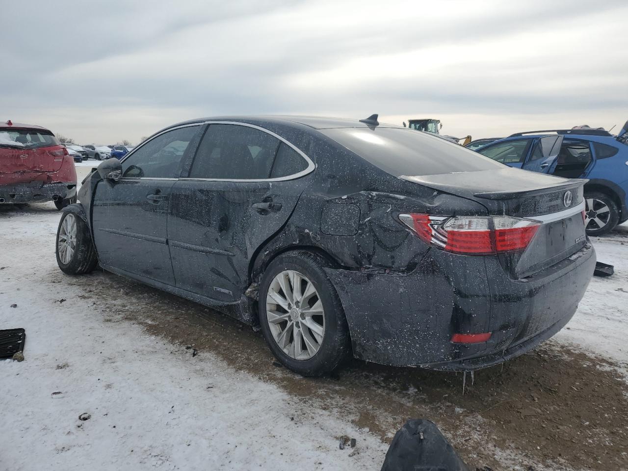 2013 Lexus ES - Image 2