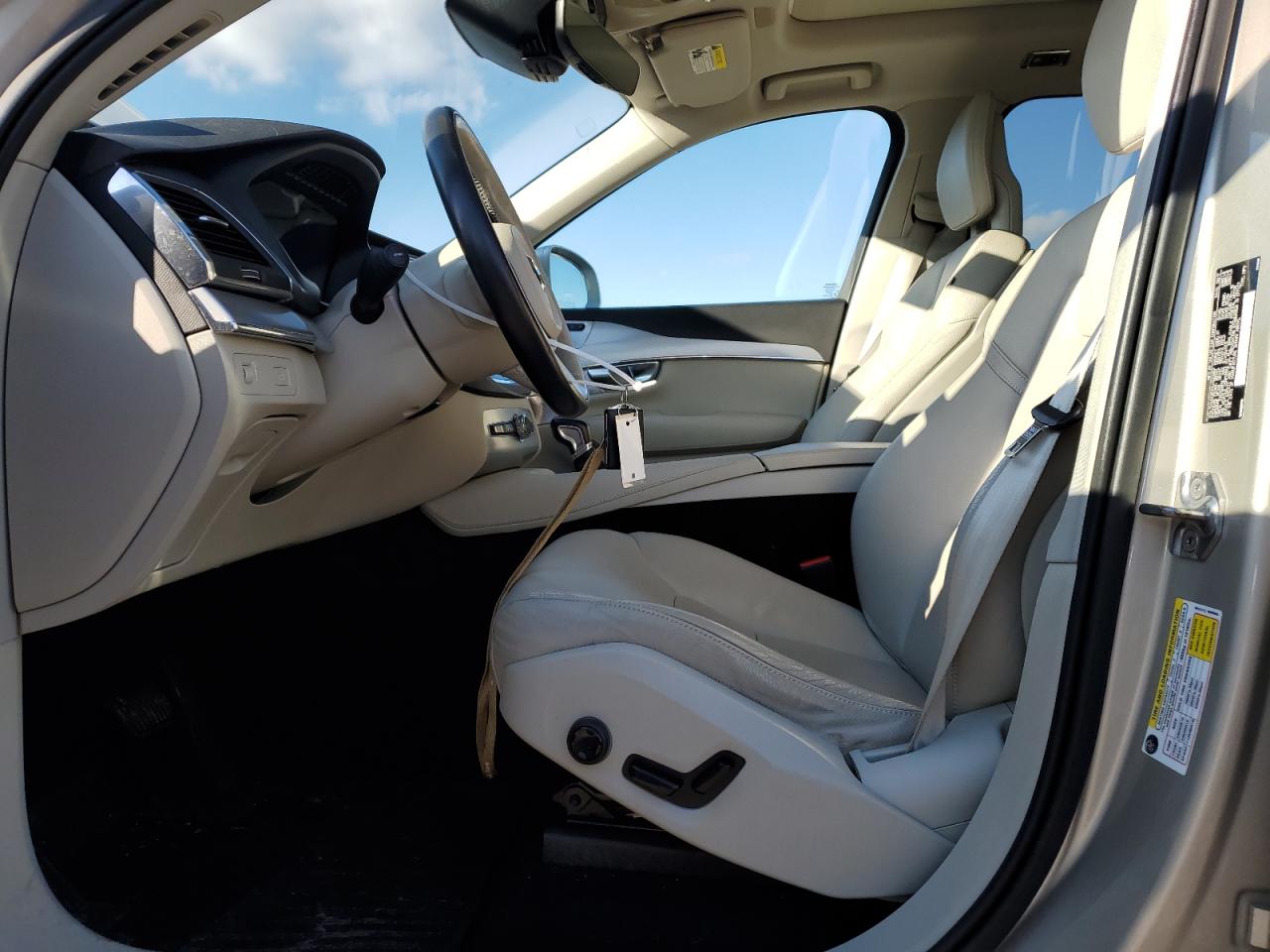 2018 Volvo XC90 - Image 7