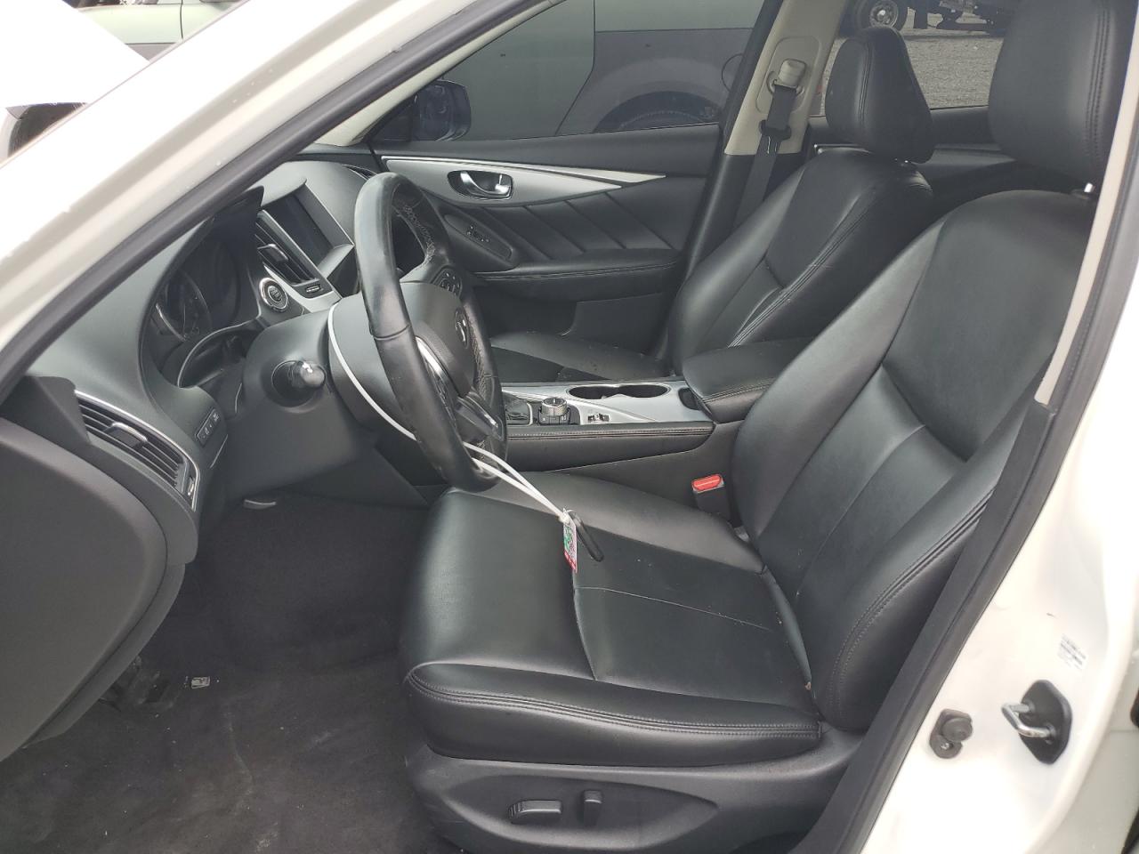 2021 Infiniti Q50 - Image 7