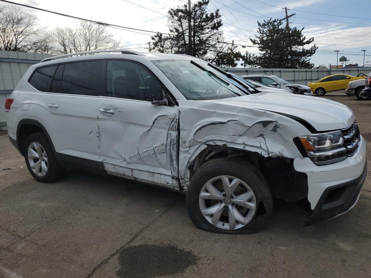 2019 Volkswagen Atlas - Image 4