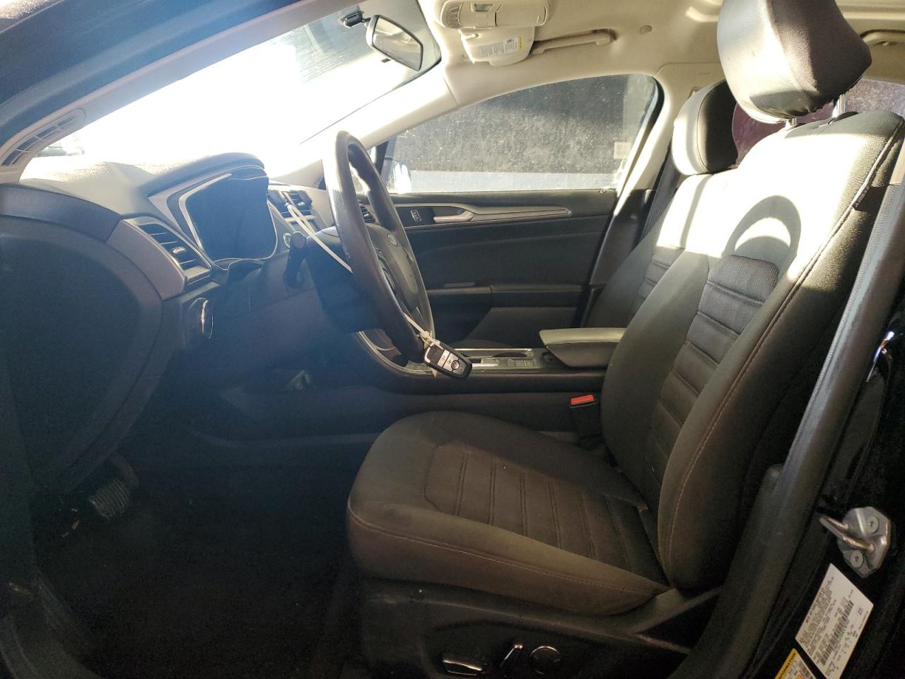3FA6P0LU3HR378769 FORD FUSION 2017