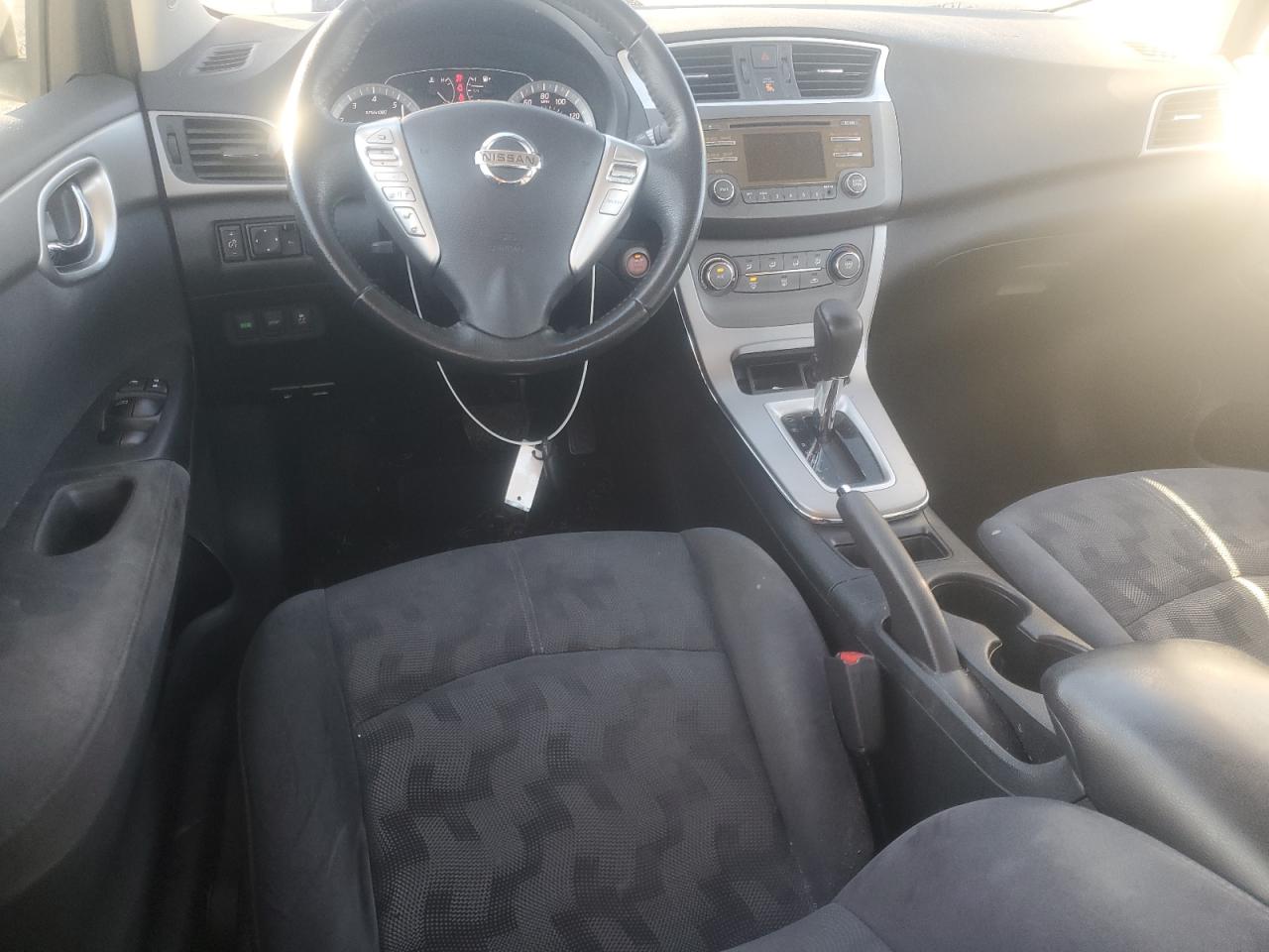 2013 Nissan Sentra - Image 8
