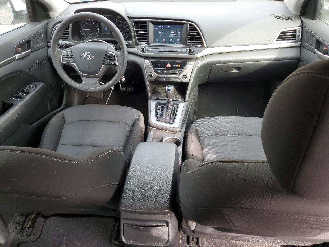 2018 Hyundai Elantra - Image 8