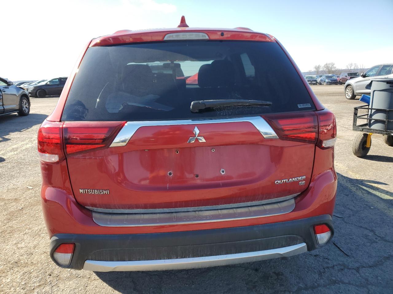 2017 Mitsubishi Outlander - Image 6