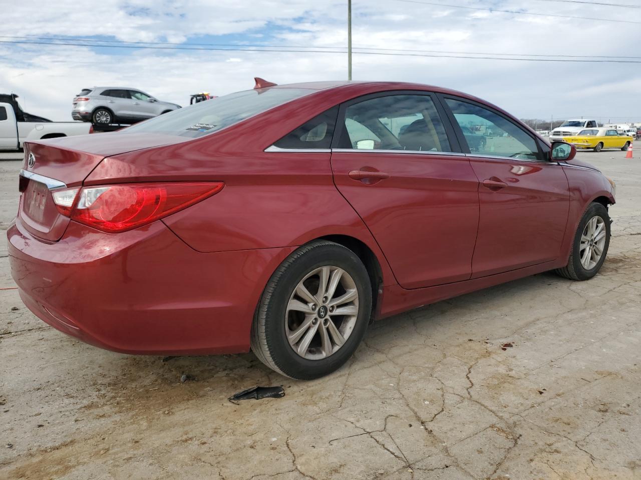 2013 Hyundai Sonata - Image 3