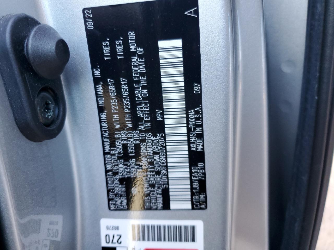 2022 Toyota Sienna - Image 14