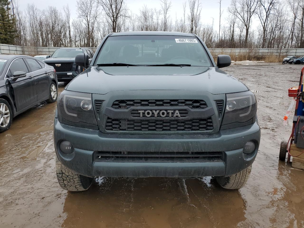 2011 Toyota Tacoma - Image 5