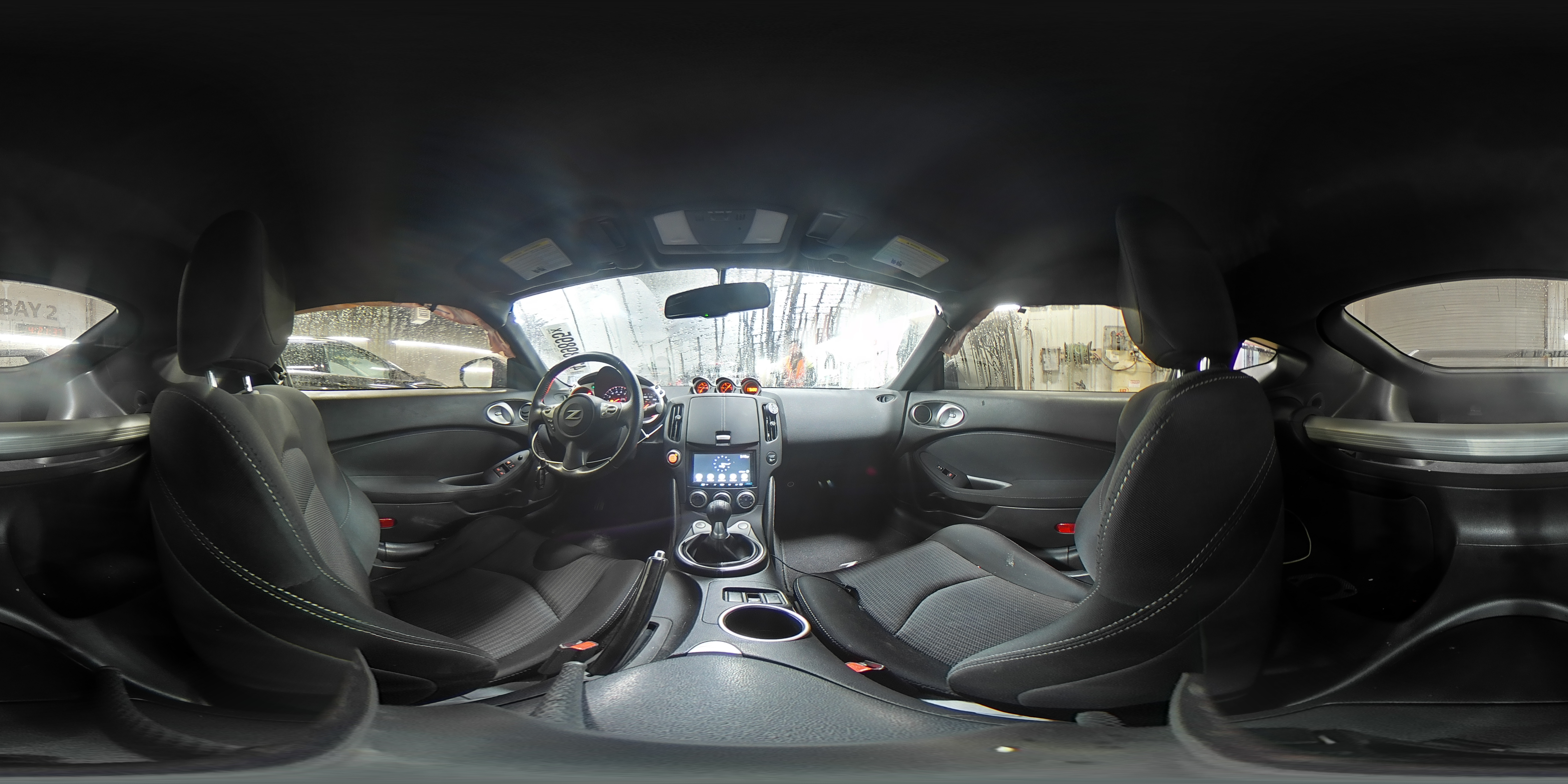 2019 Nissan 370Z - Image 14