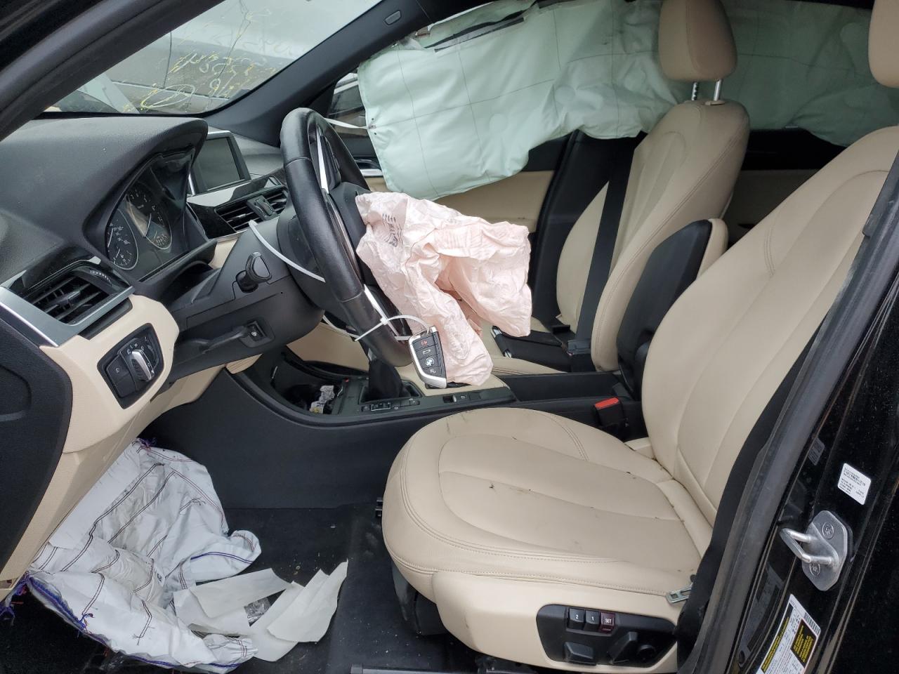 2017 BMW X1 - Image 7