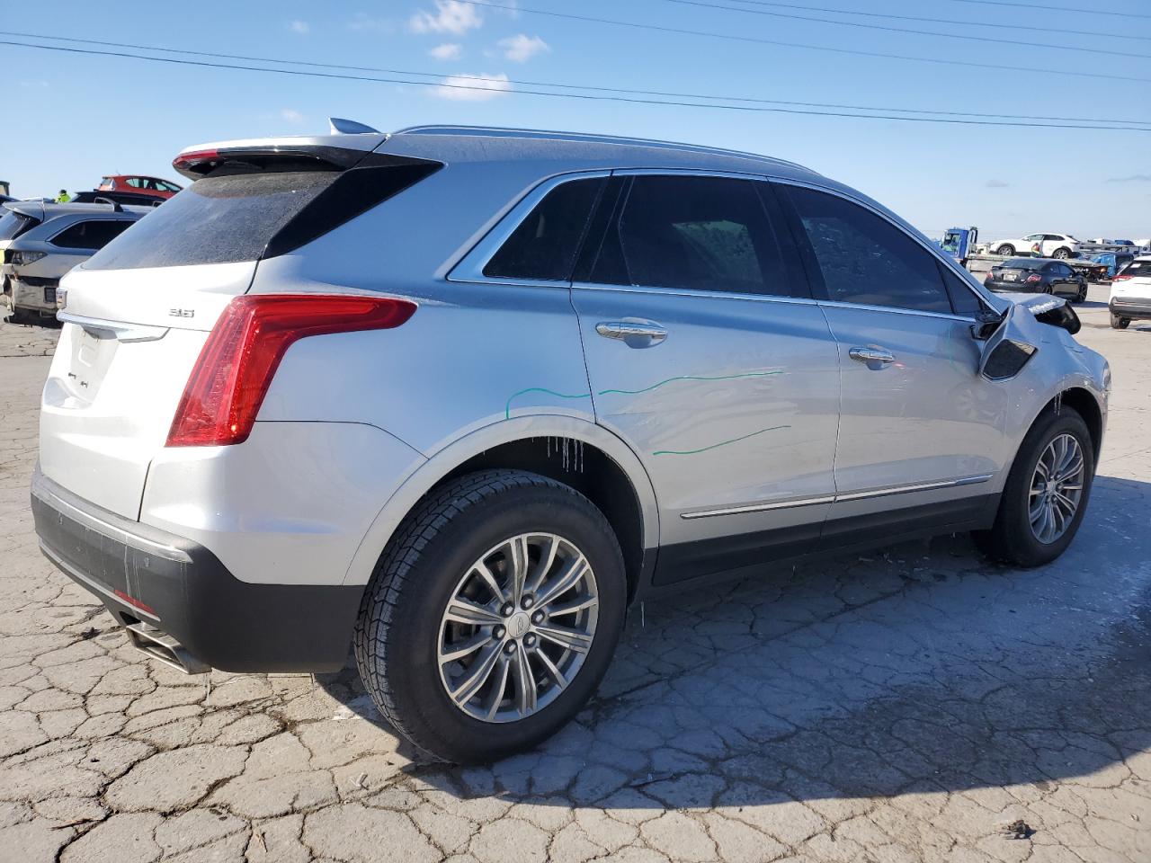 2019 Cadillac XT5 - Image 3