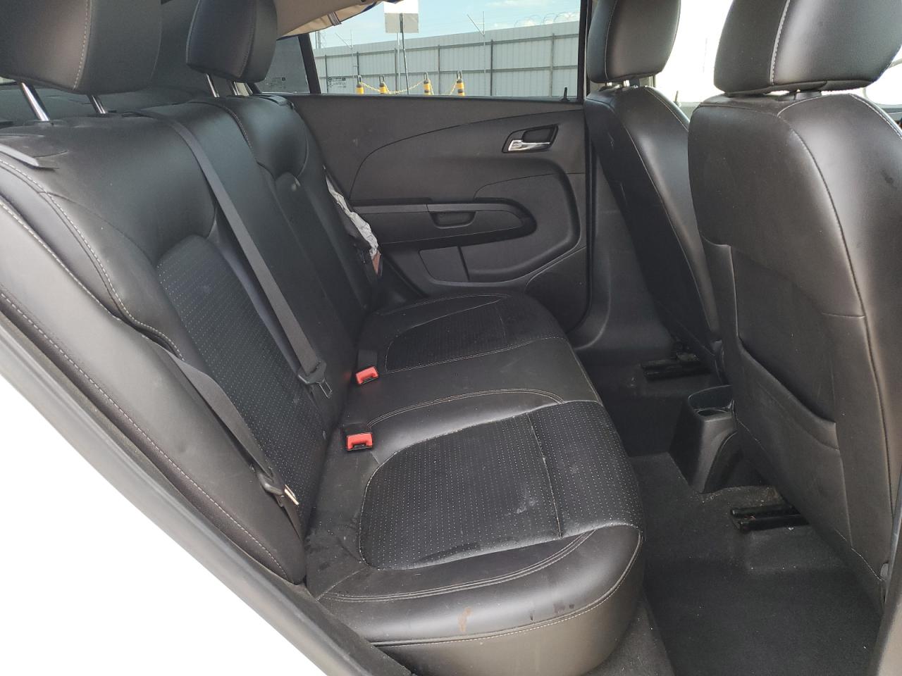 2020 Chevrolet Sonic - Image 11