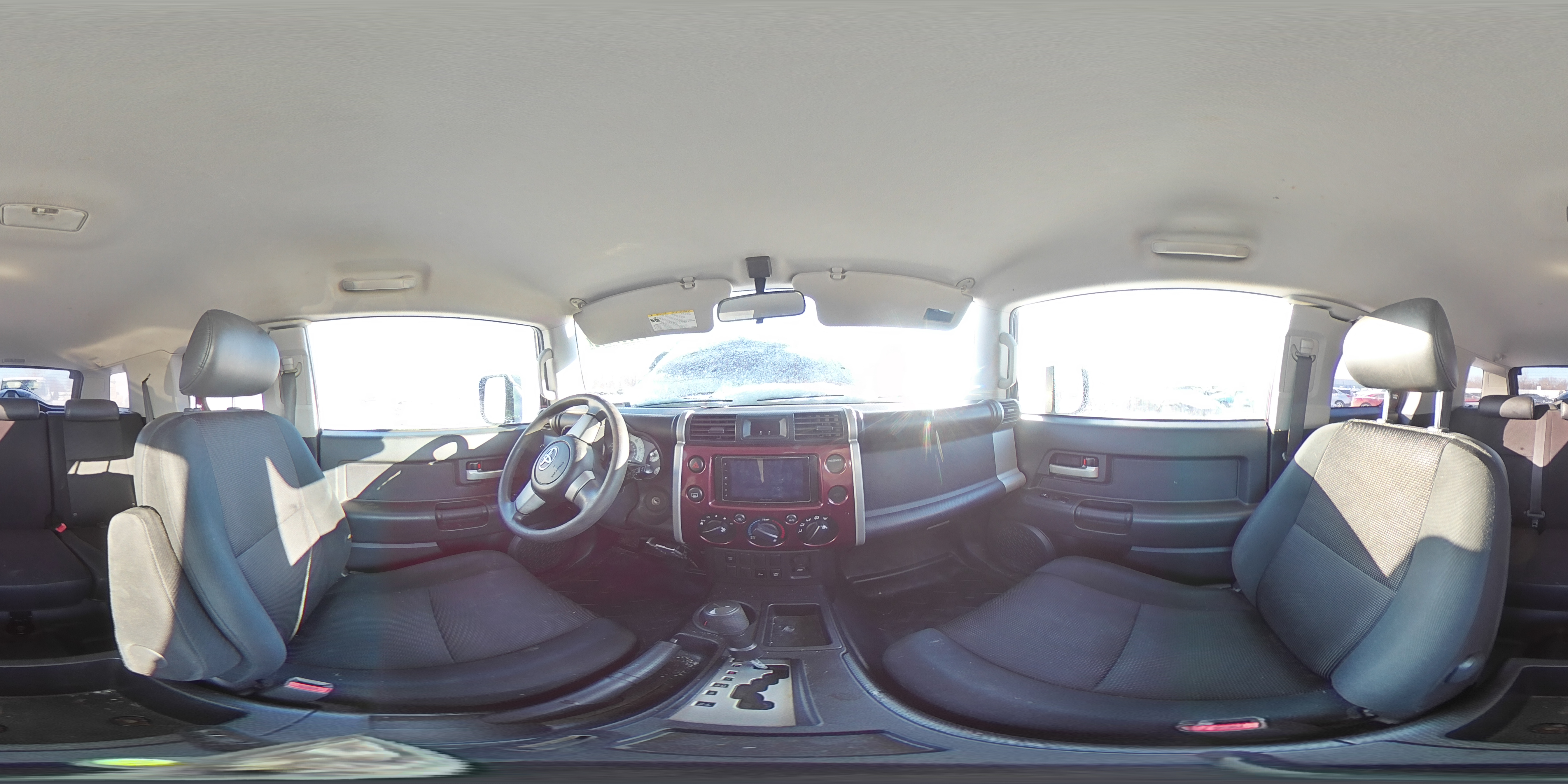 2007 Toyota FJ Cruiser - Image 13