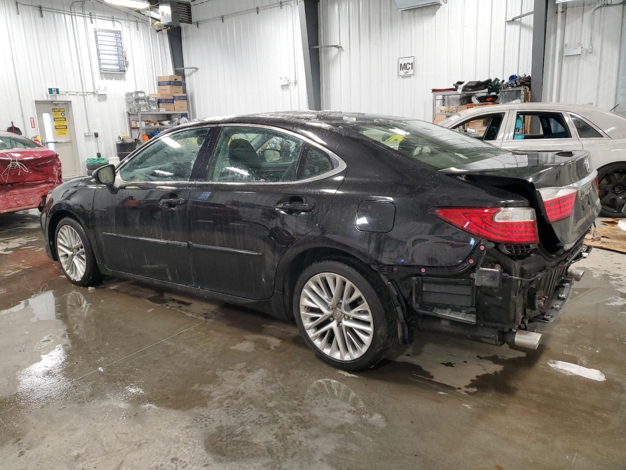 2013 Lexus ES - Image 2