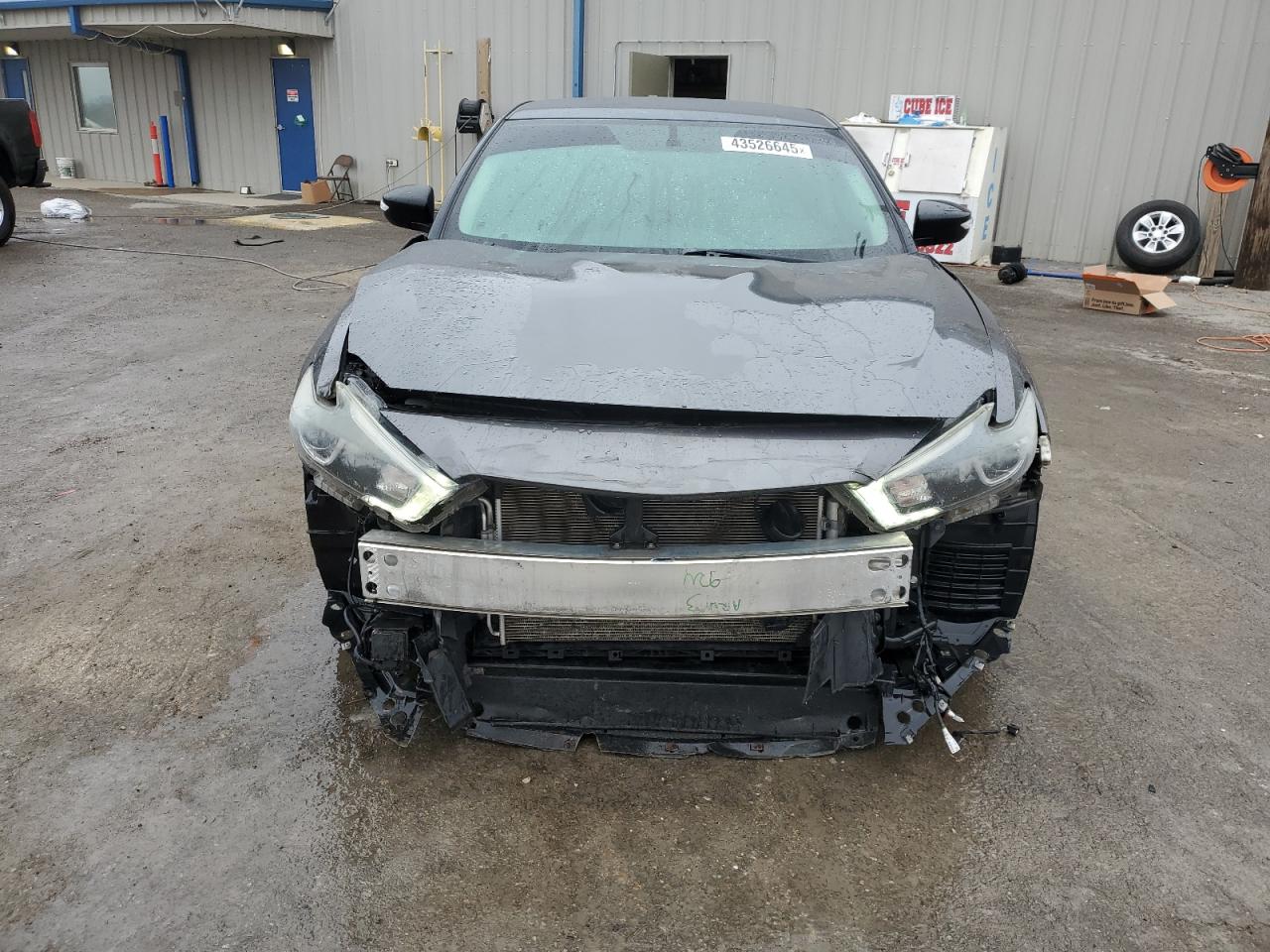 2017 Nissan Maxima - Image 5
