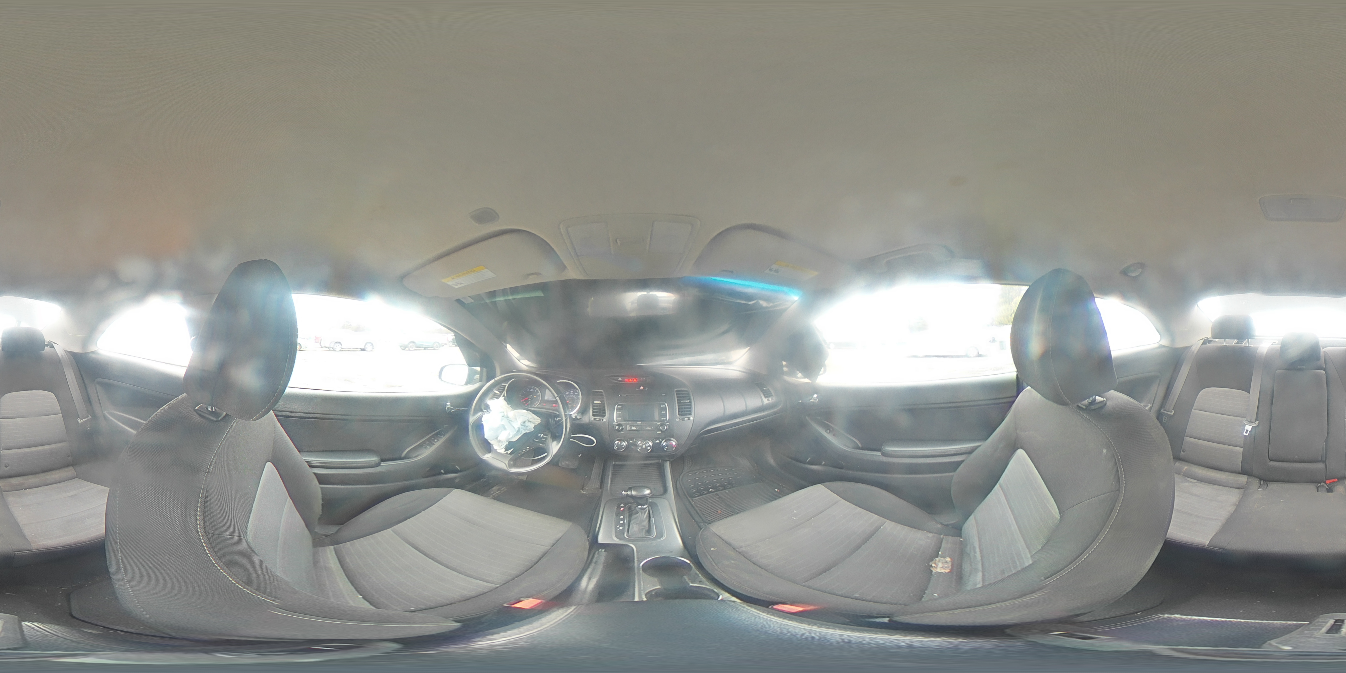 2016 Kia Forte - Image 13