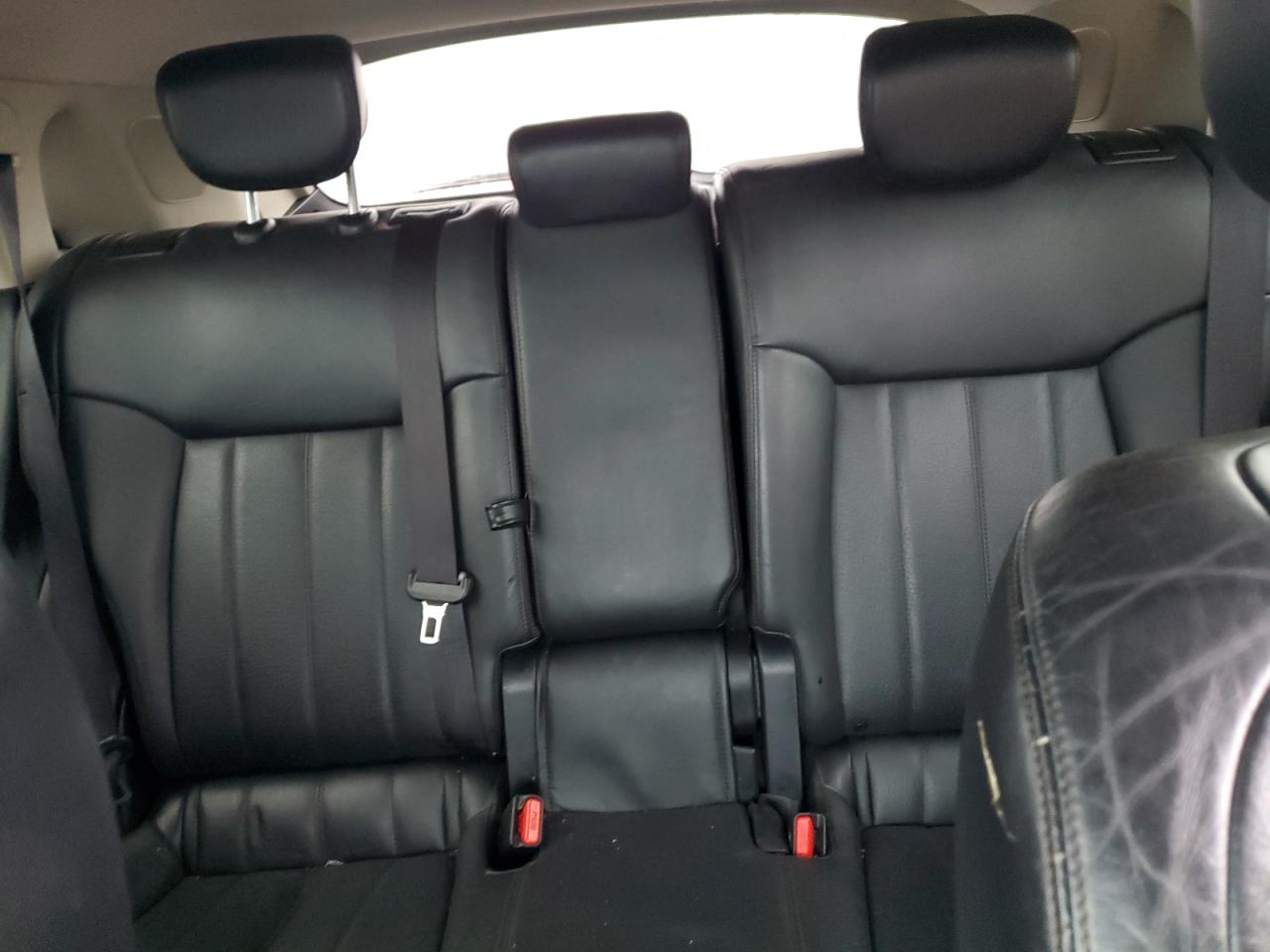 2013 Infiniti FX - Image 10
