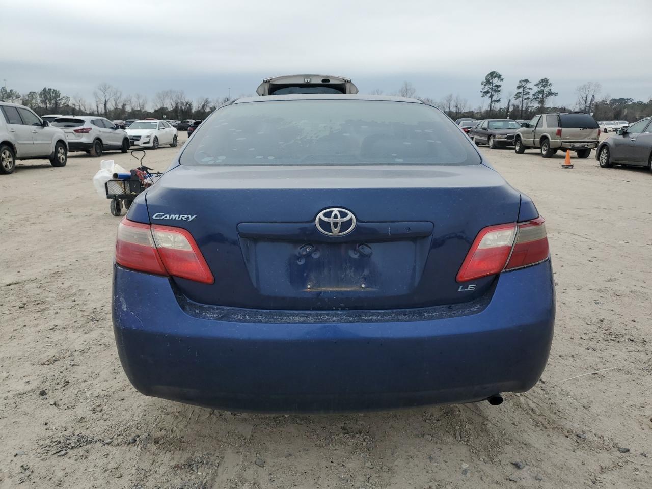 2008 Toyota Camry - Image 6