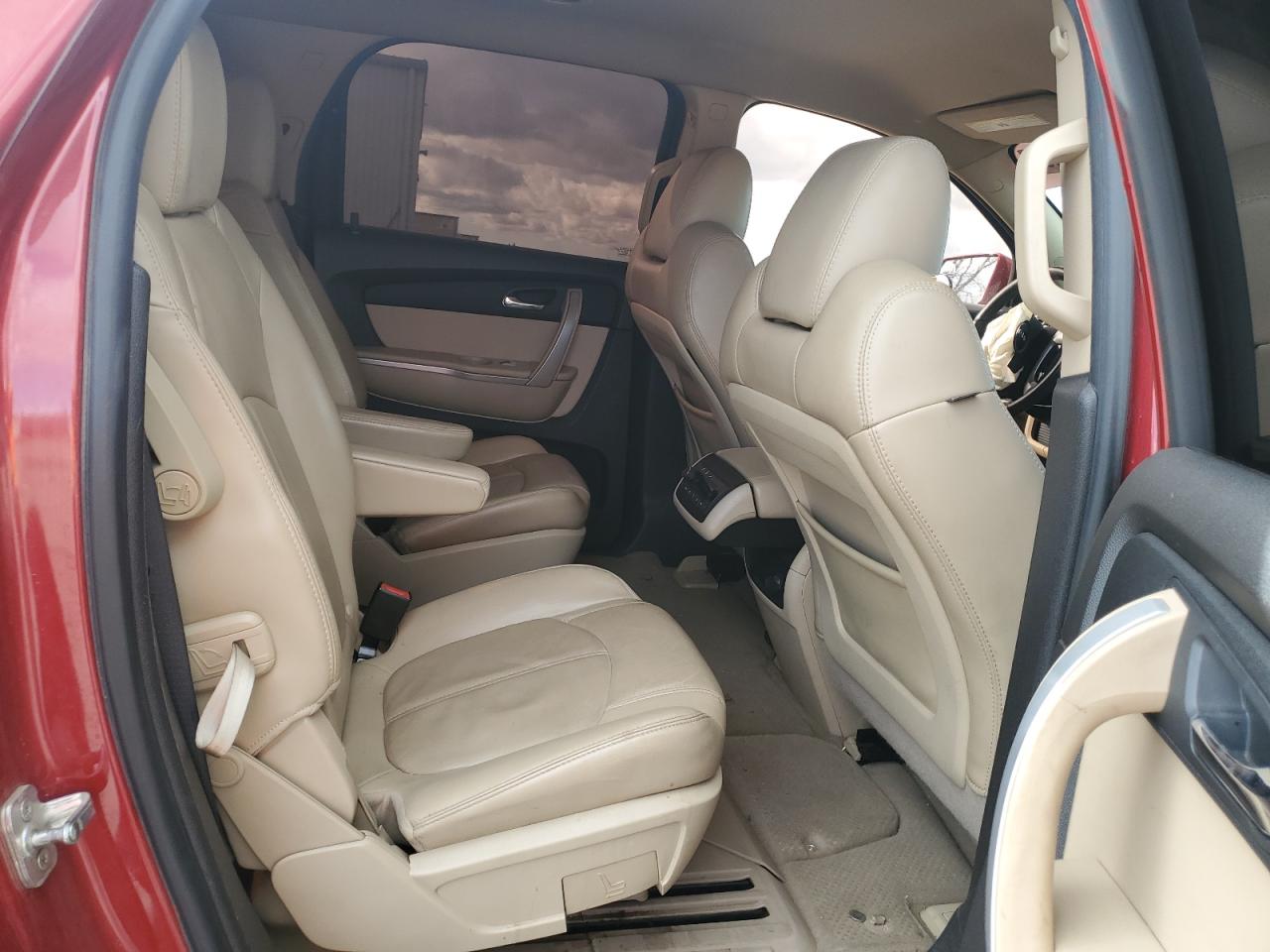 2012 GMC Acadia - Image 12