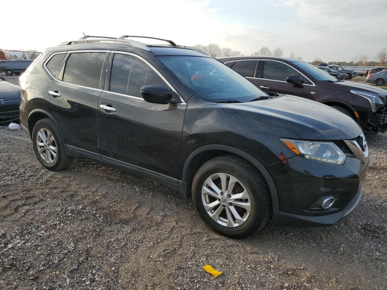 2016 Nissan Rogue - Image 4