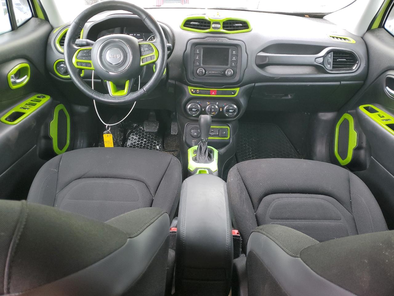 2017 Jeep Renegade - Image 8