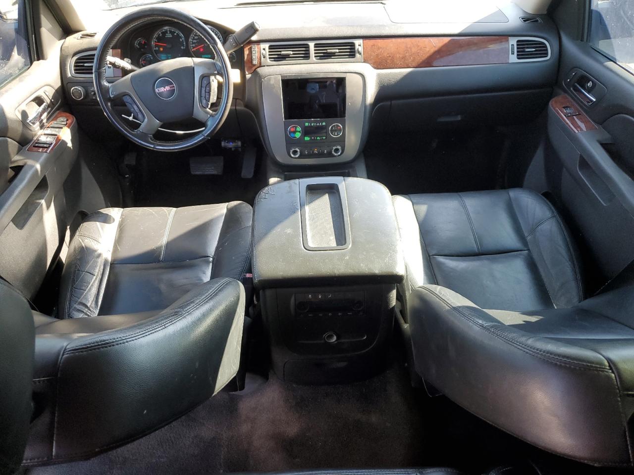 2012 GMC Yukon - Image 8