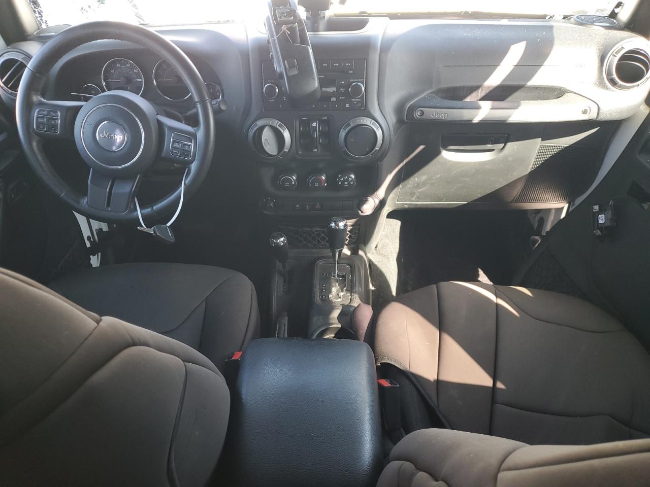 2016 Jeep Wrangler - Image 8