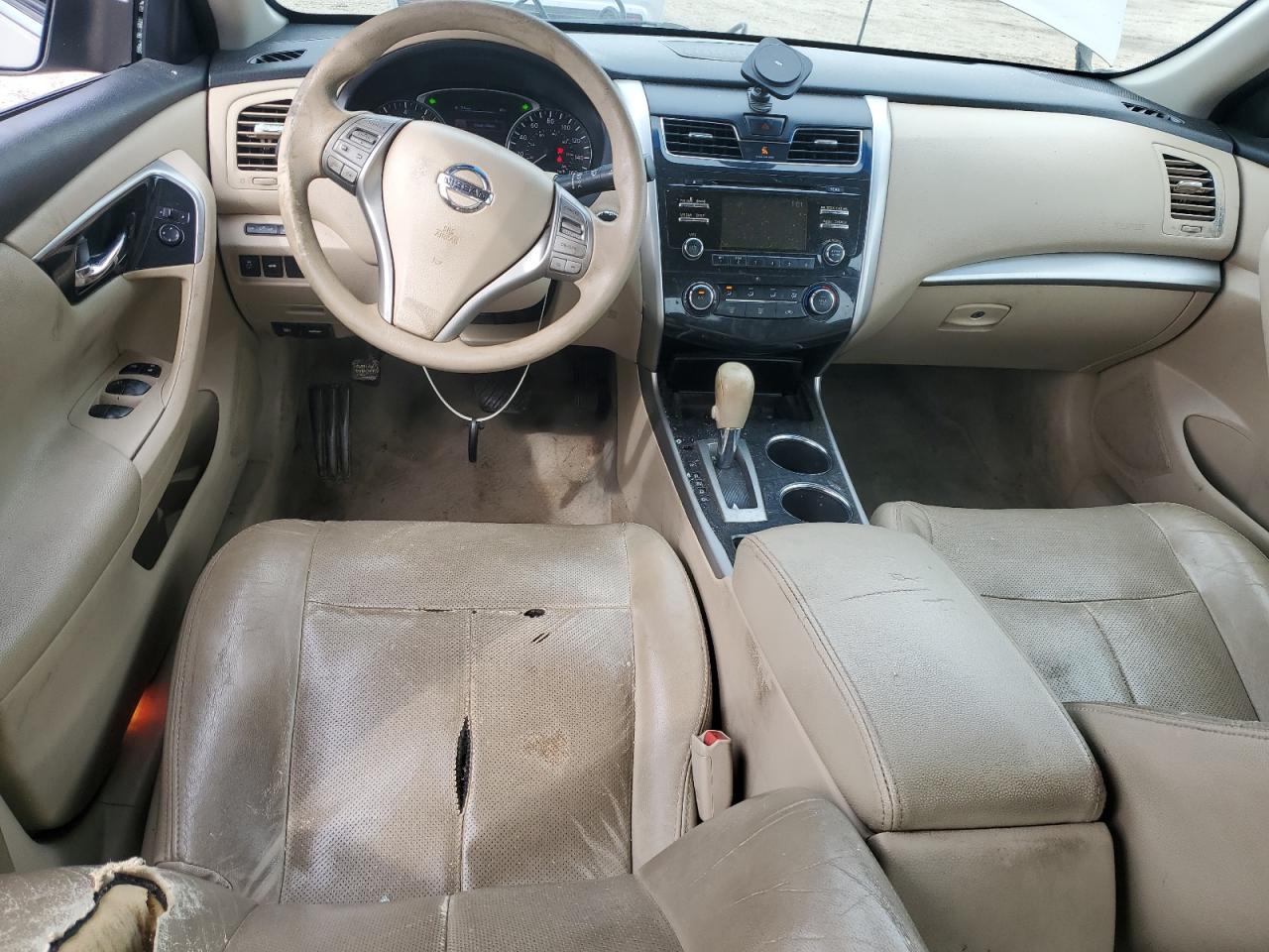 2014 Nissan Altima - Image 8