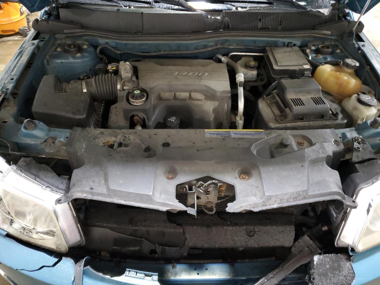 2008 Pontiac Torrent - Image 12