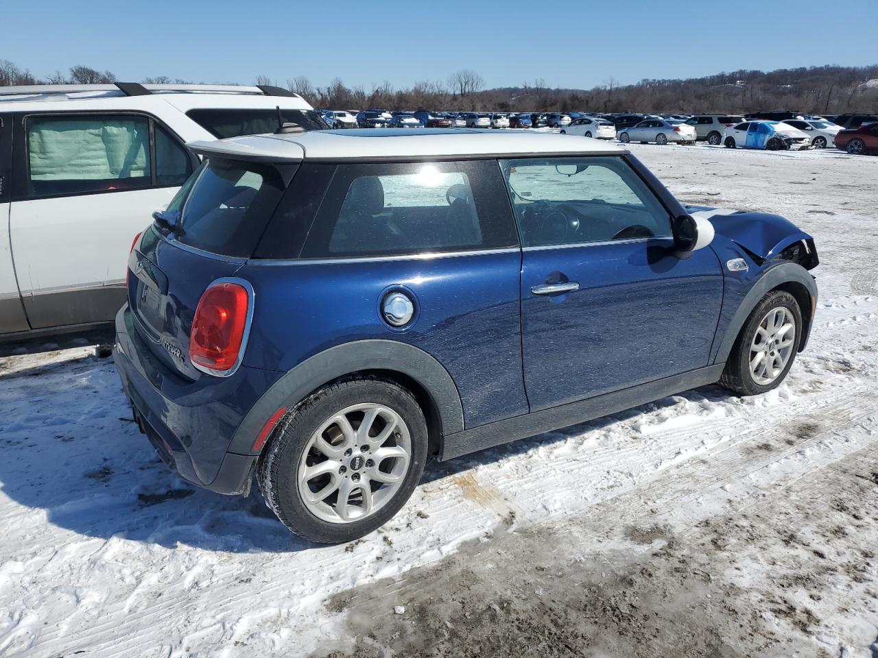 2015 MINI Cooper - Image 3