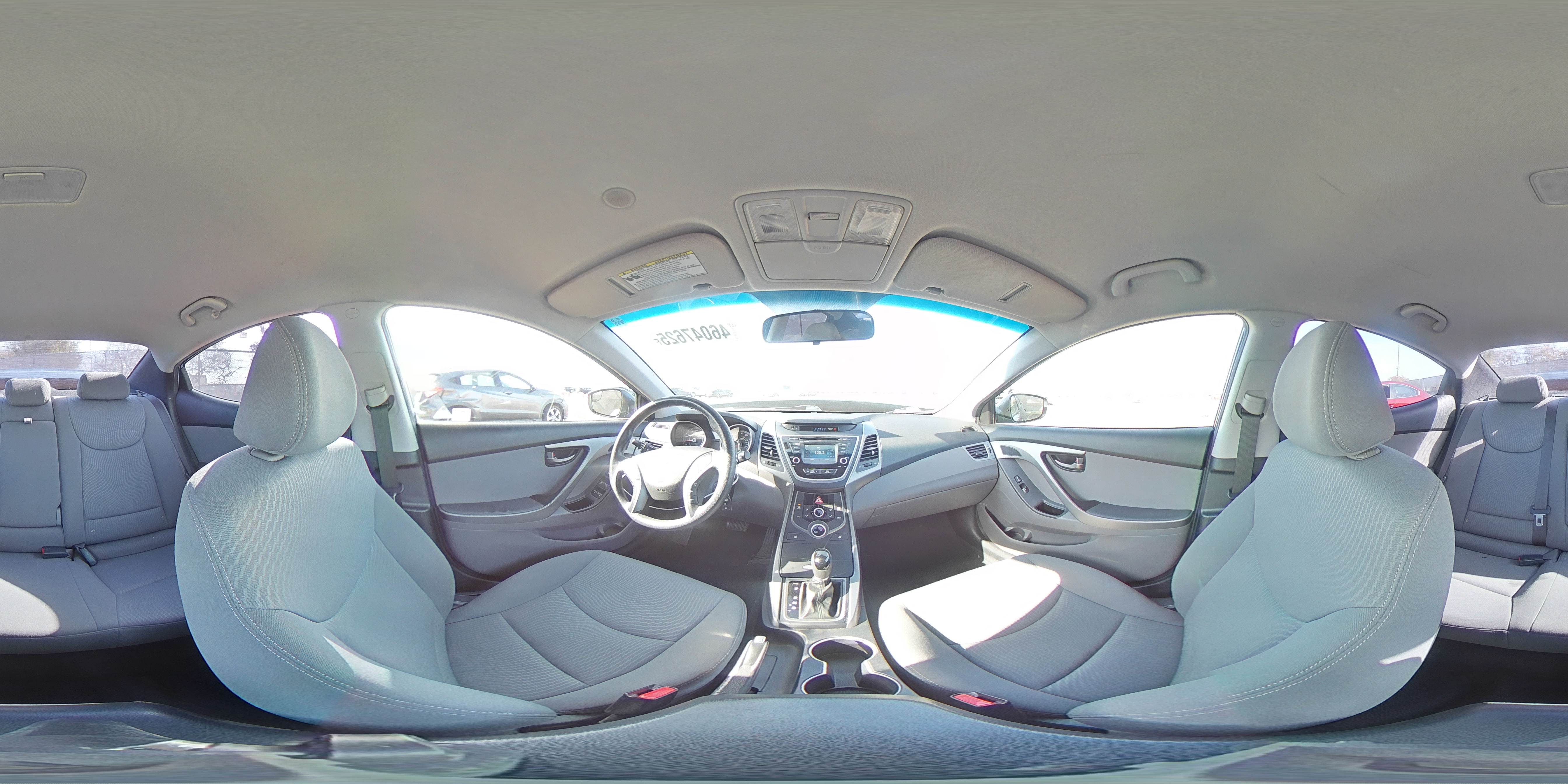 2014 Hyundai Elantra - Image 13