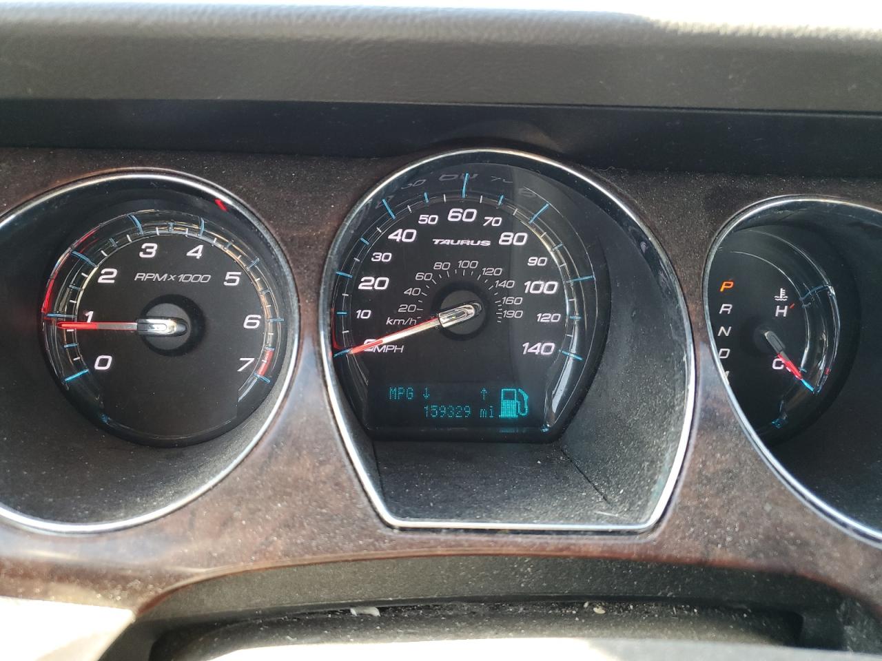 2012 Ford Taurus - Image 9
